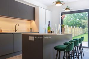 Photo 14- click for photo gallery